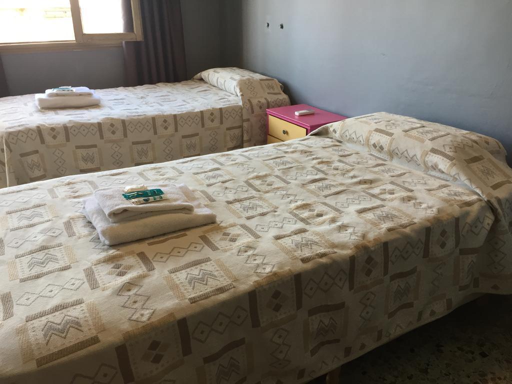City Hotel Posadas Luaran gambar