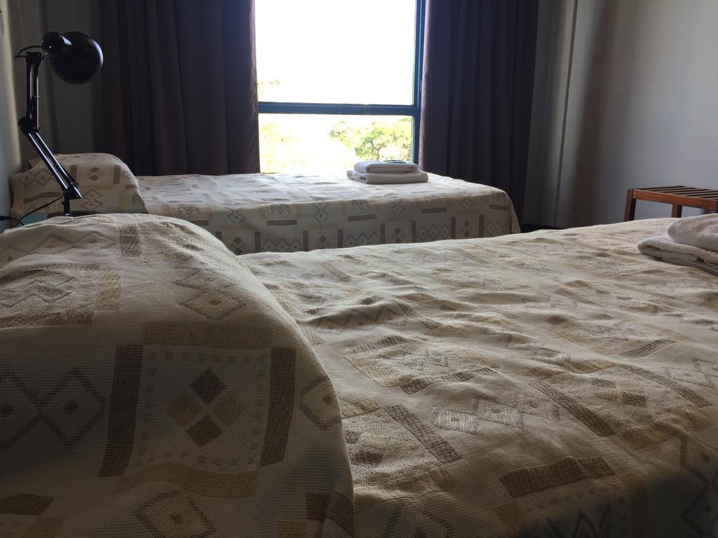 City Hotel Posadas Luaran gambar