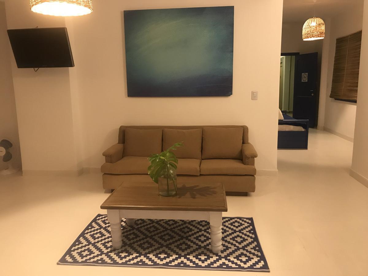 City Hotel Posadas Luaran gambar