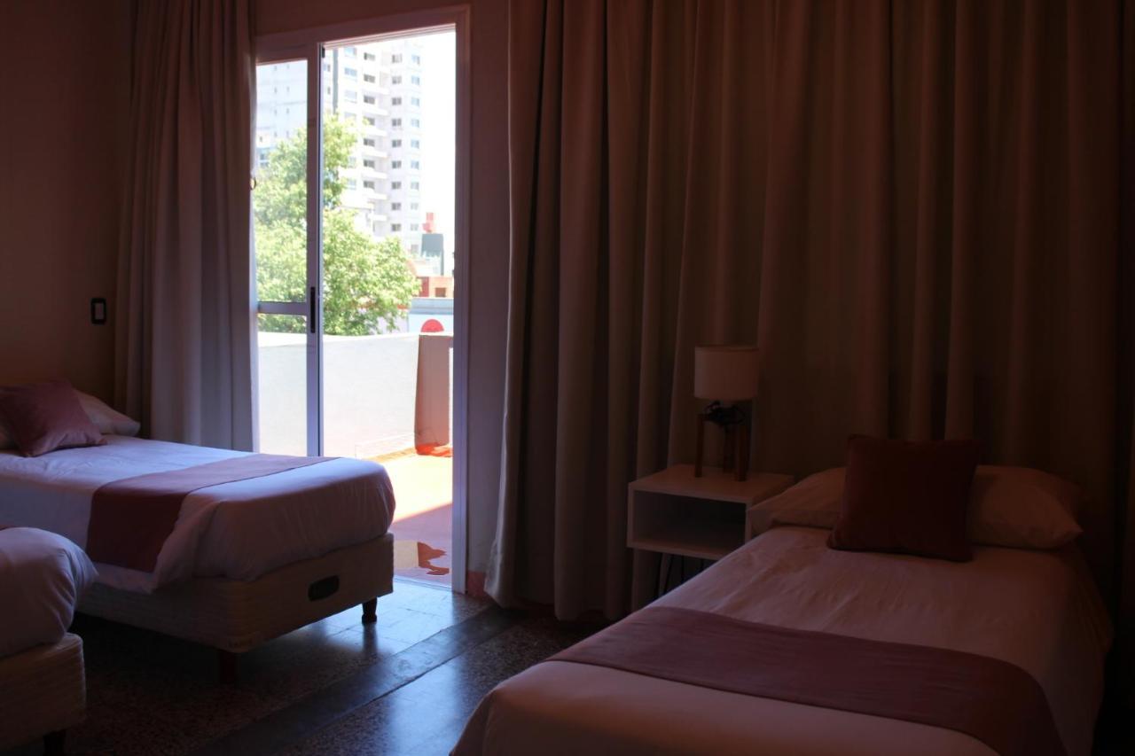 City Hotel Posadas Luaran gambar