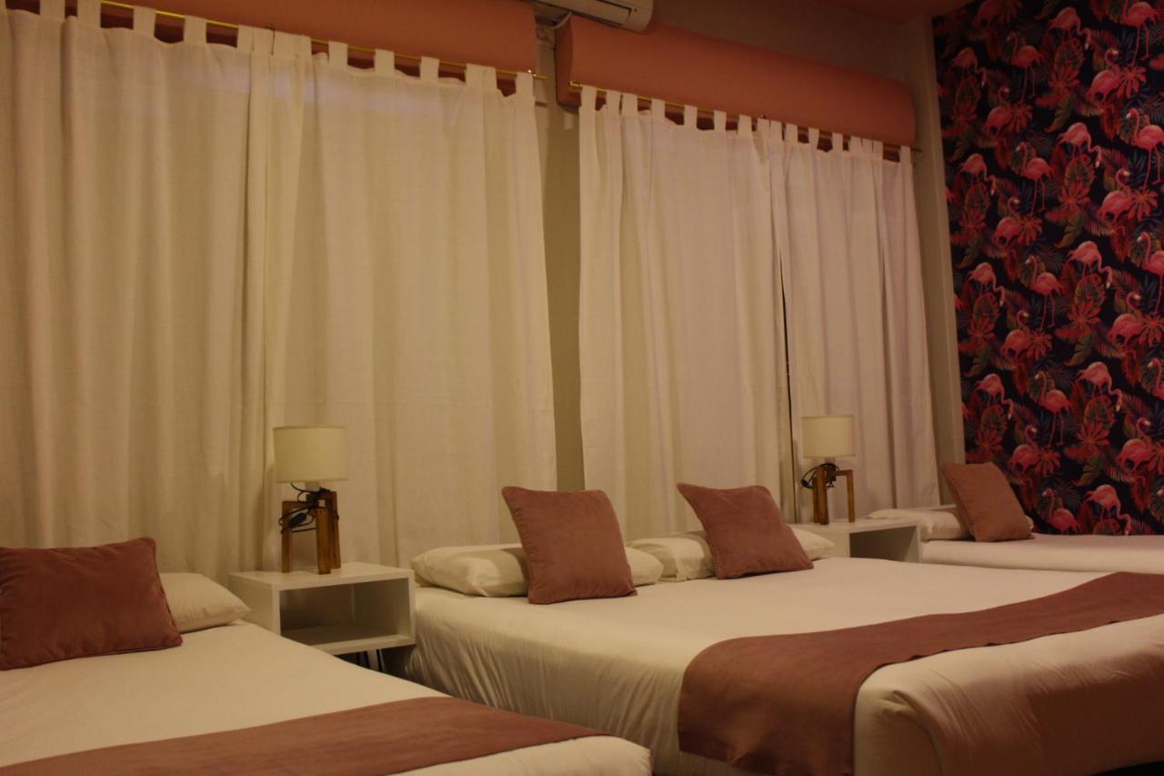 City Hotel Posadas Luaran gambar