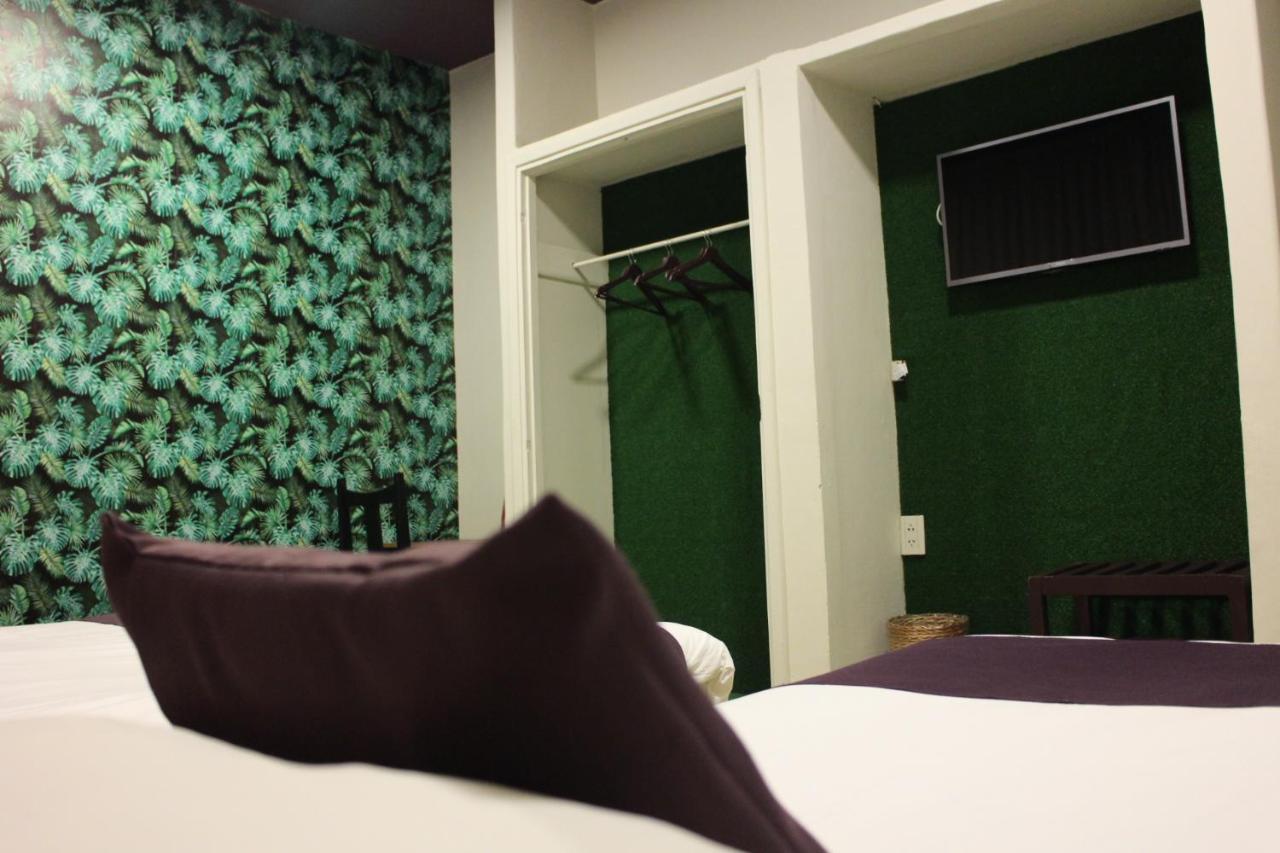 City Hotel Posadas Luaran gambar